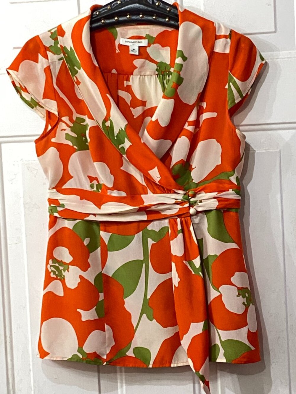 Banana Republic Silk Sz M Wrap Blouse Cap Sleeve Orange/Green/Ivory Floral